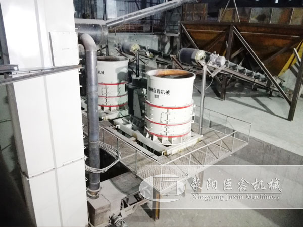 大型機(jī)制砂設(shè)備現(xiàn)場維修